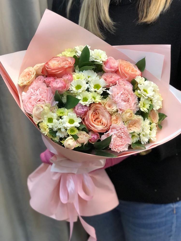 Букет цветов из: Гвоздики, Розы и Хризантемы в Большой Казинке