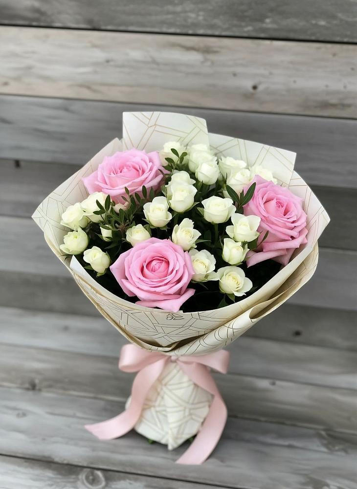 Букет цветов из: Розы в Большой Казинке