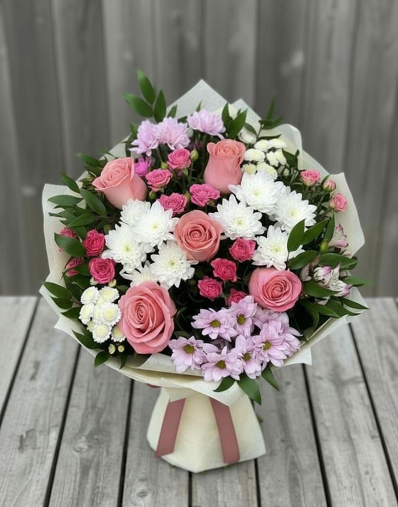Букет цветов из: Альстромерии, Гвоздики, Розы и Хризантемы в Большой Казинке