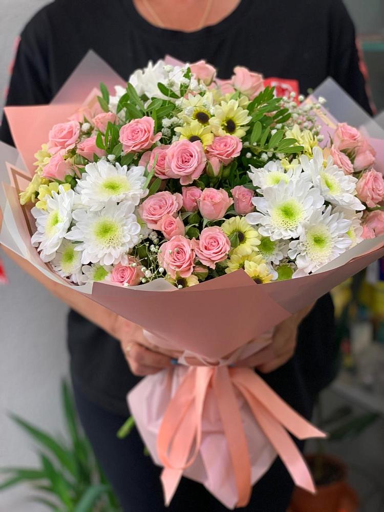 Букет цветов из: Розы и Хризантемы в Большой Казинке