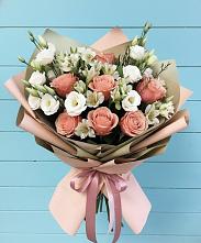 Букет цветов из:  Розы, Альстромерии и Лизиантусы в Большой Казинке