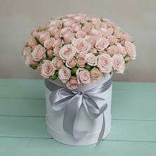 Цветочная композиция из Розы в шляпной коробке в Большой Казинке