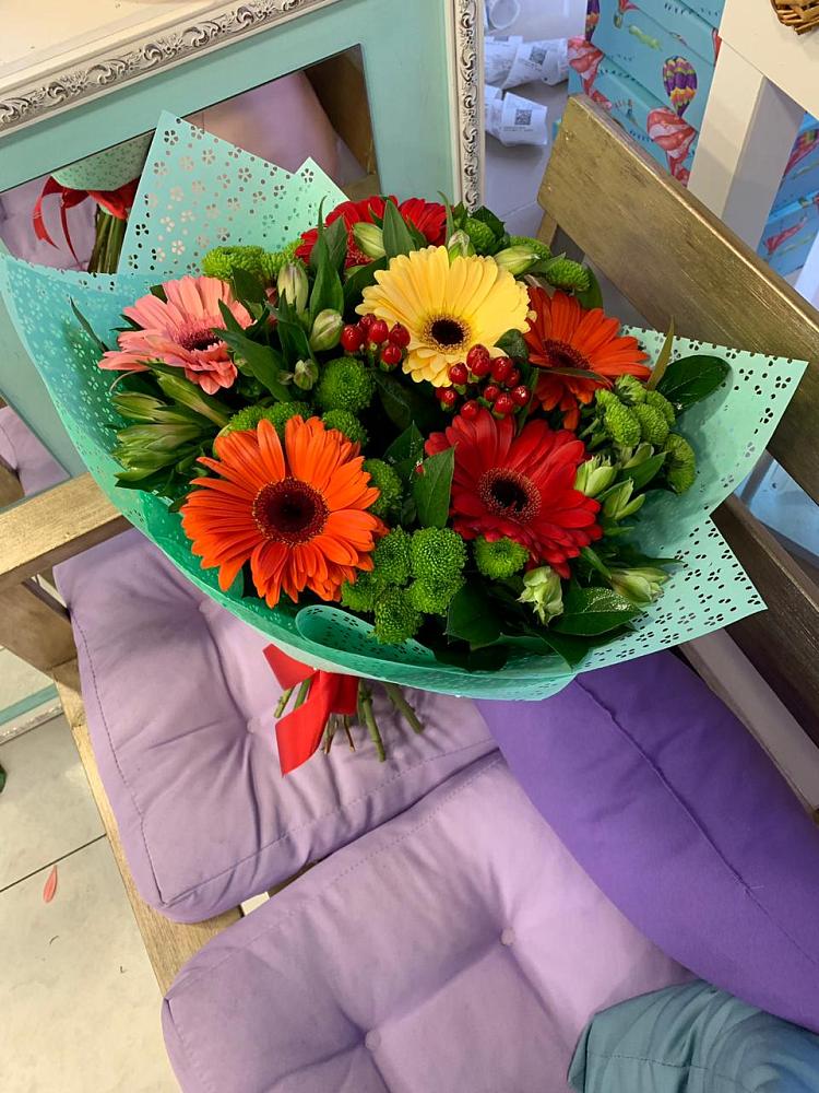 Букет цветов из: Герберы, Хризантемы и Альстромерии в Большой Казинке