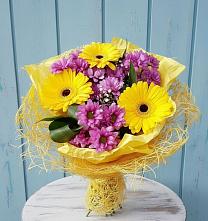 Букет цветов из:  Хризантемы и Герберы в Большой Казинке