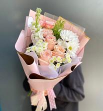 Букет цветов из:  Хризантемы и Розы в Большой Казинке