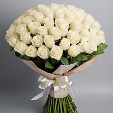 Букет 101 беля роза Белоснежка в Большой Казинке
