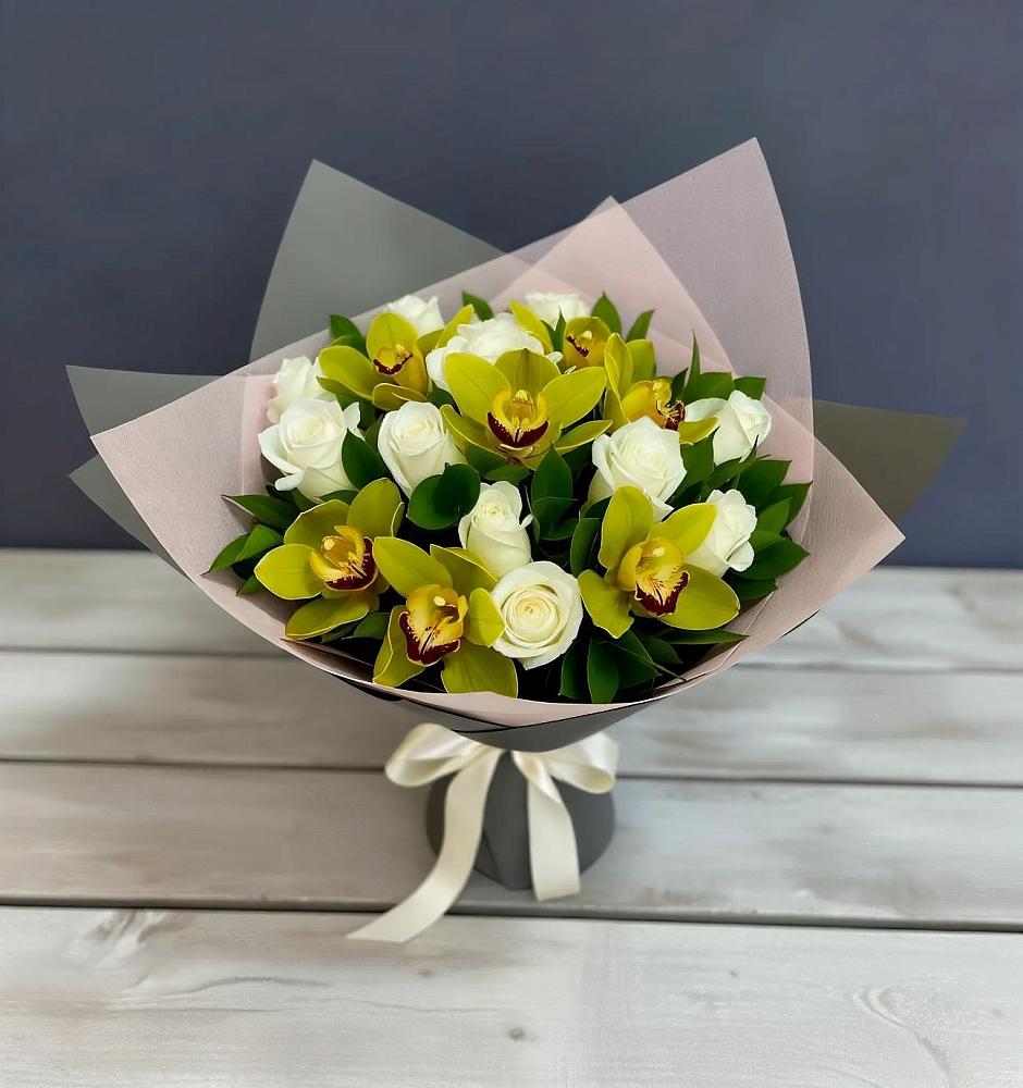 Букет цветов из: Орхидеи и Розы в Большой Казинке