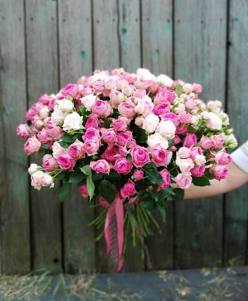 Букет Розовые кустовые розы Натали и Лав Лидия в Большой Казинке