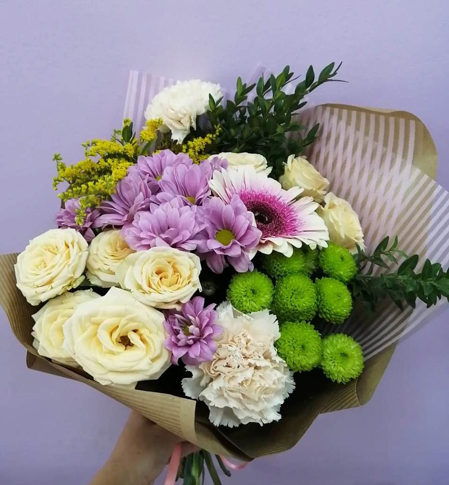 Букет цветов из: Хризантемы, Розы, Гвоздики и Герберы в Большой Казинке