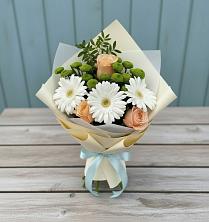 Букет цветов из:  Герберы, Розы и Хризантемы в Большой Казинке