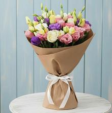 Букет цветов из:  Лизиантусы в Большой Казинке