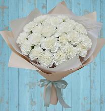 Букет цветов из:  Гвоздики в Большой Казинке